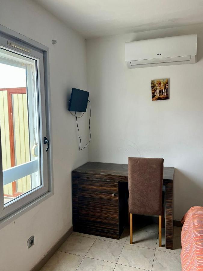 Hostal - Restaurante Asador Esperanza Уэска Экстерьер фото