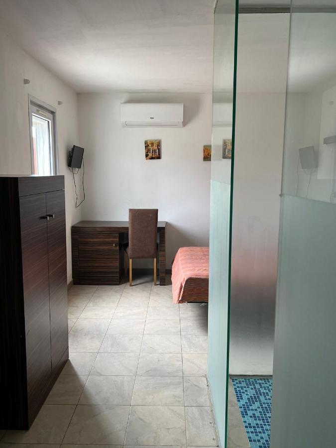 Hostal - Restaurante Asador Esperanza Уэска Экстерьер фото