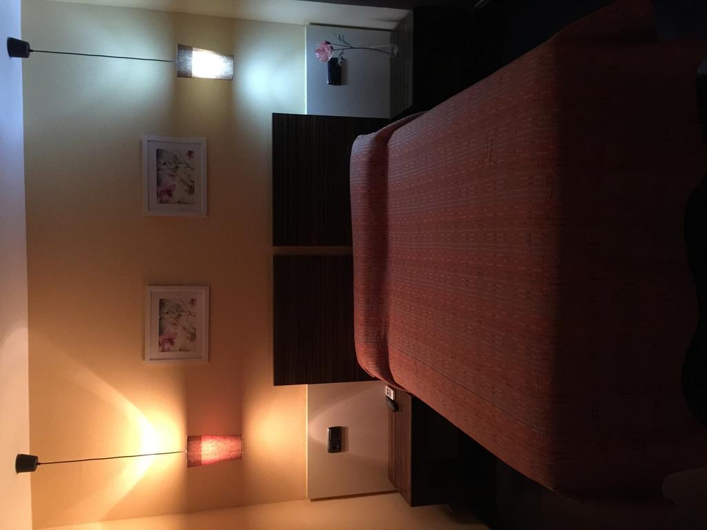 Hostal - Restaurante Asador Esperanza Уэска Экстерьер фото
